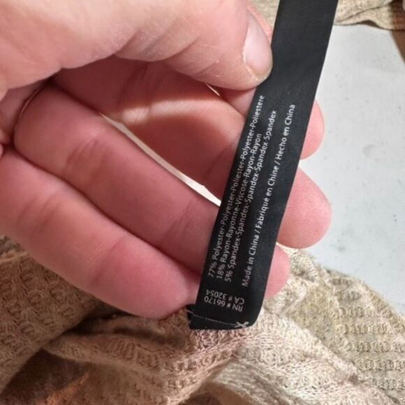 Urban Outfitters Out From Under Beige Jojo Thermal Henley Shirt Size Medium - Picture 11 of 13